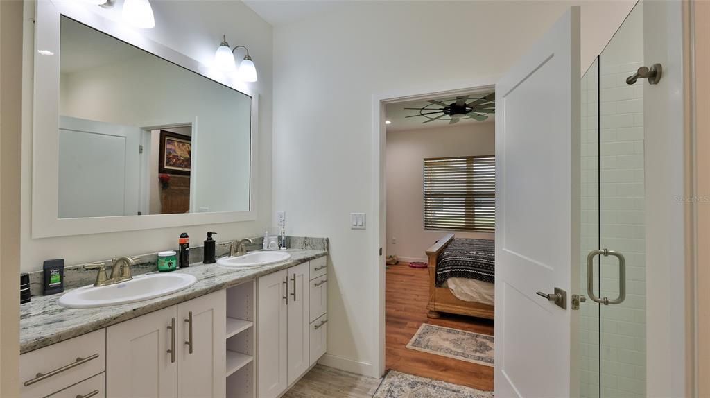 待售: $379,900 (4 贝兹, 2 浴室, 1816 平方英尺)