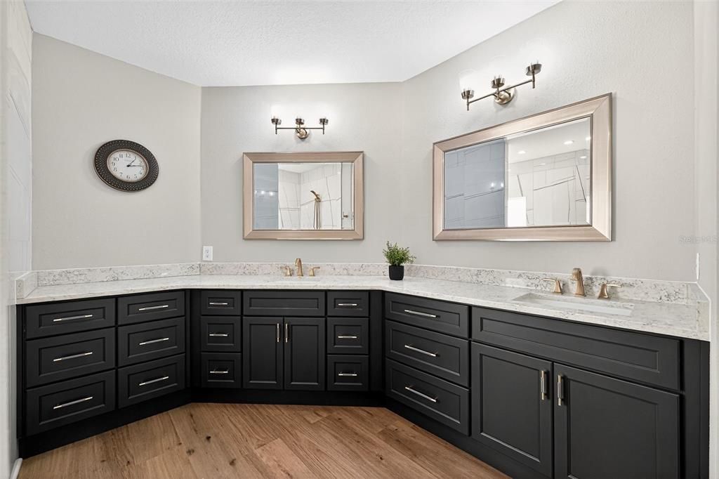 Active With Contract: $495,000 (4 beds, 3 baths, 2341 Square Feet)