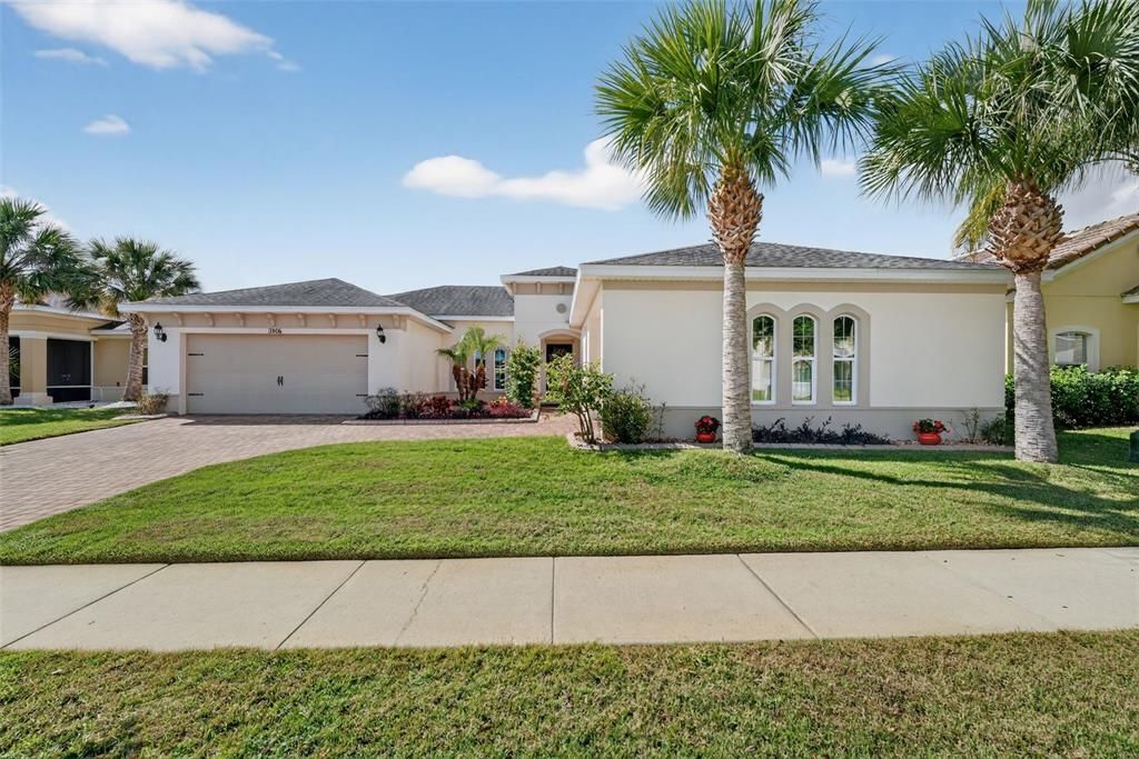 Active With Contract: $495,000 (4 beds, 3 baths, 2341 Square Feet)