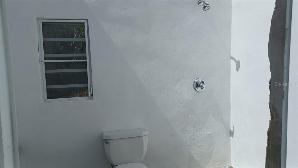 For Sale: $245,000 (2 beds, 2 baths, 1000 Square Feet)