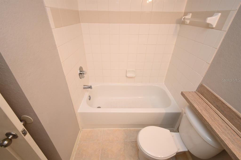 出租: $1,675 (3 贝兹, 2 浴室, 1325 平方英尺)