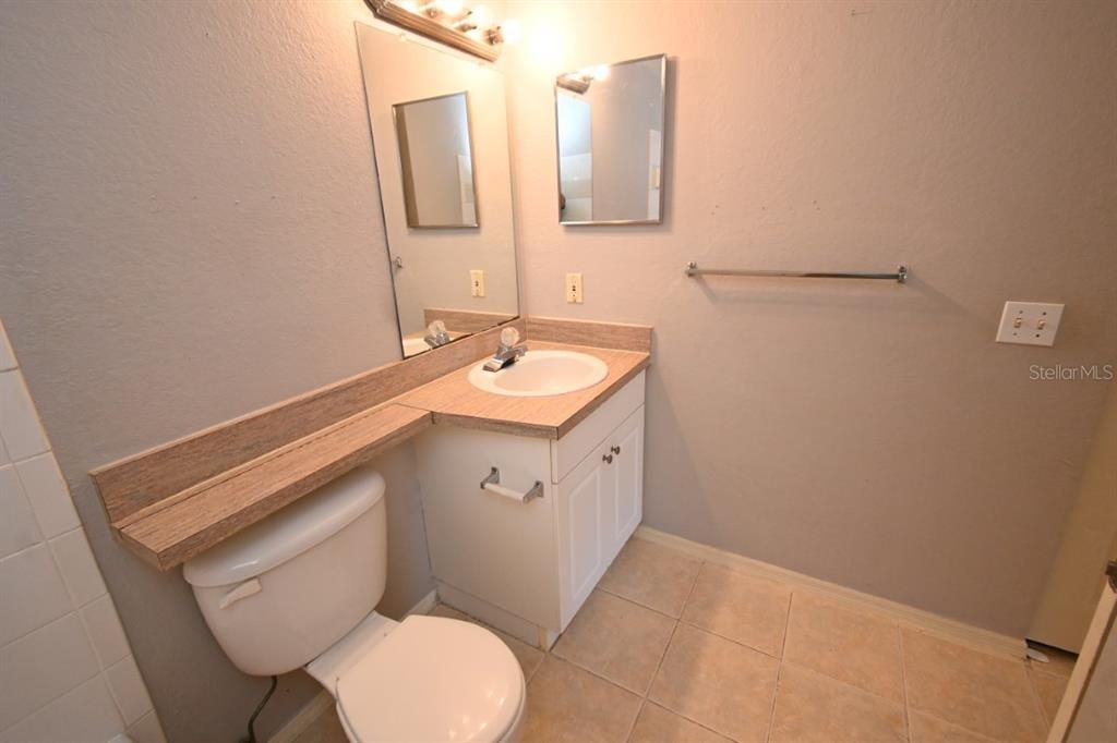 出租: $1,675 (3 贝兹, 2 浴室, 1325 平方英尺)