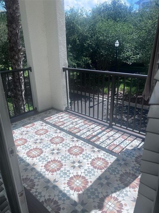 Activo con contrato: $5,500 (3 camas, 4 baños, 2725 Pies cuadrados)