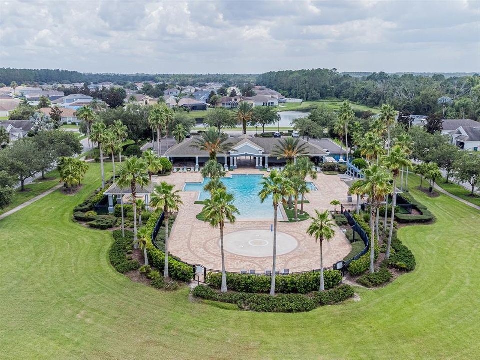 合同活跃: $389,999 (4 贝兹, 3 浴室, 2410 平方英尺)