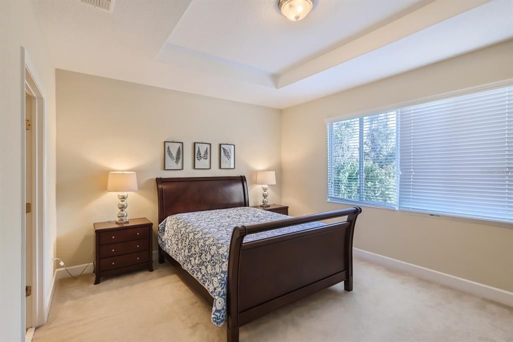 For Rent: $2,250 (3 beds, 2 baths, 2059 Square Feet)