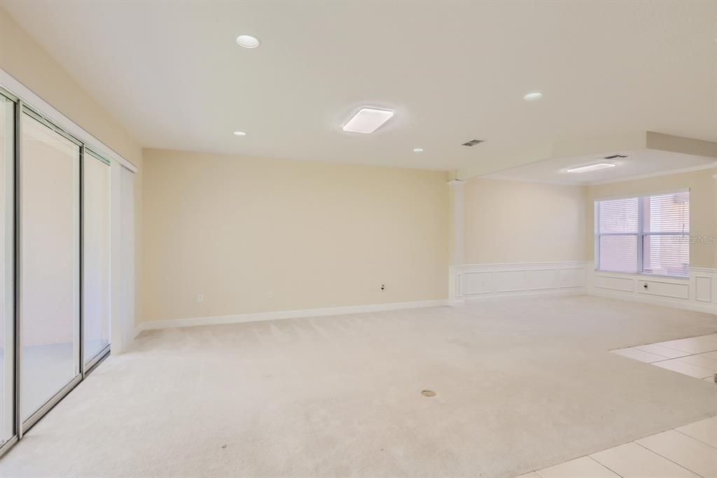 For Rent: $2,250 (3 beds, 2 baths, 2059 Square Feet)