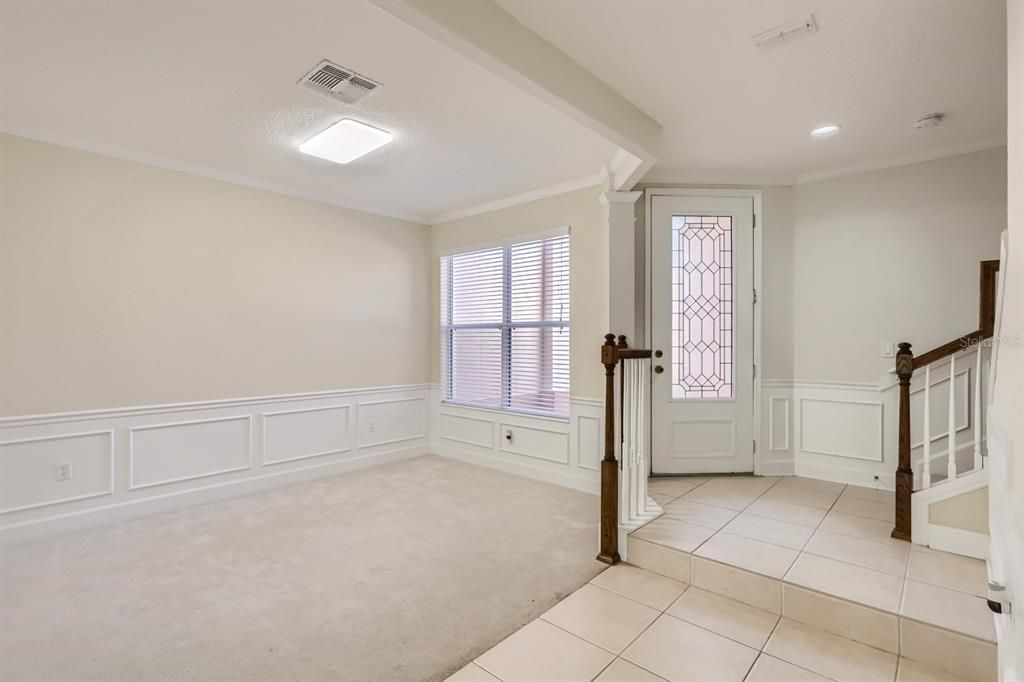 For Rent: $2,250 (3 beds, 2 baths, 2059 Square Feet)