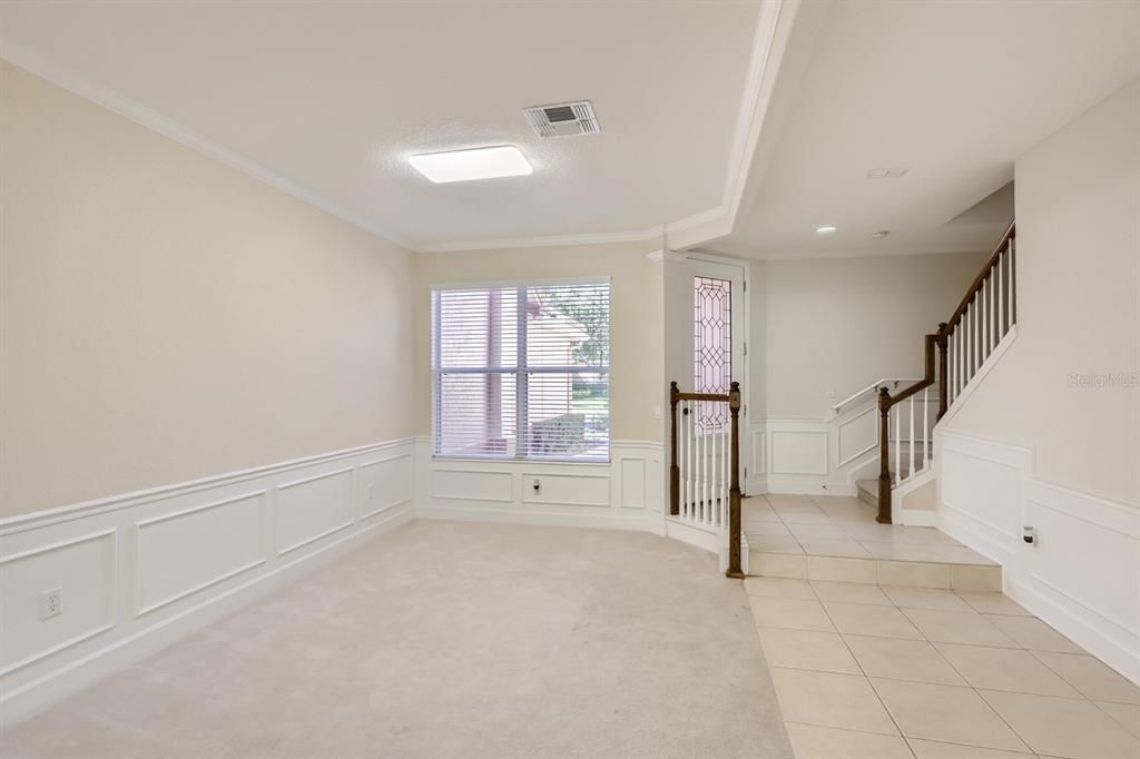 For Rent: $2,250 (3 beds, 2 baths, 2059 Square Feet)