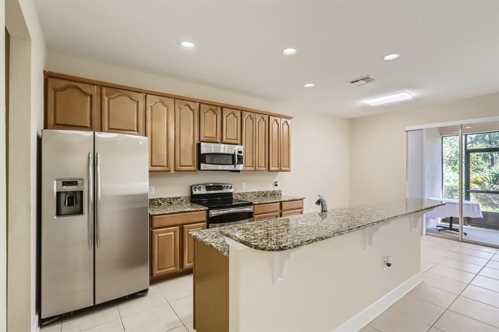 For Rent: $2,250 (3 beds, 2 baths, 2059 Square Feet)