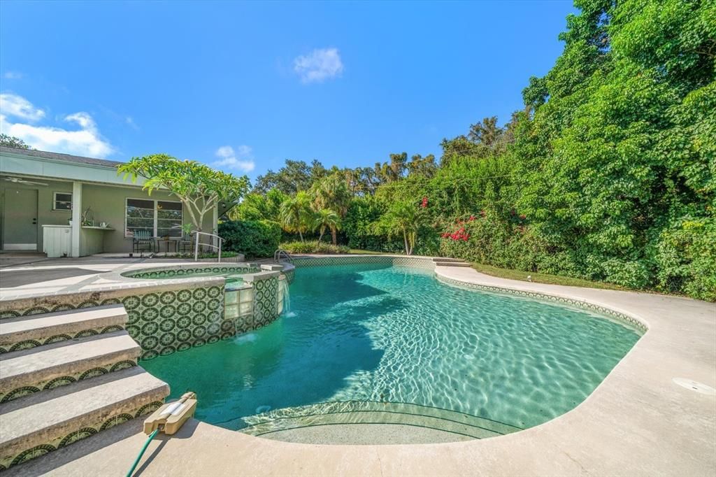 Active With Contract: $1,225,000 (4 beds, 3 baths, 3306 Square Feet)