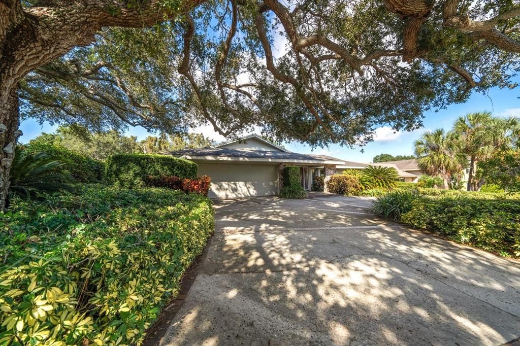 Active With Contract: $1,225,000 (4 beds, 3 baths, 3306 Square Feet)