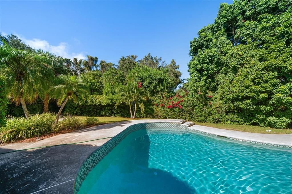 Active With Contract: $1,225,000 (4 beds, 3 baths, 3306 Square Feet)