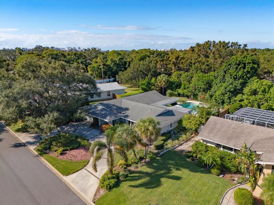 Active With Contract: $1,225,000 (4 beds, 3 baths, 3306 Square Feet)