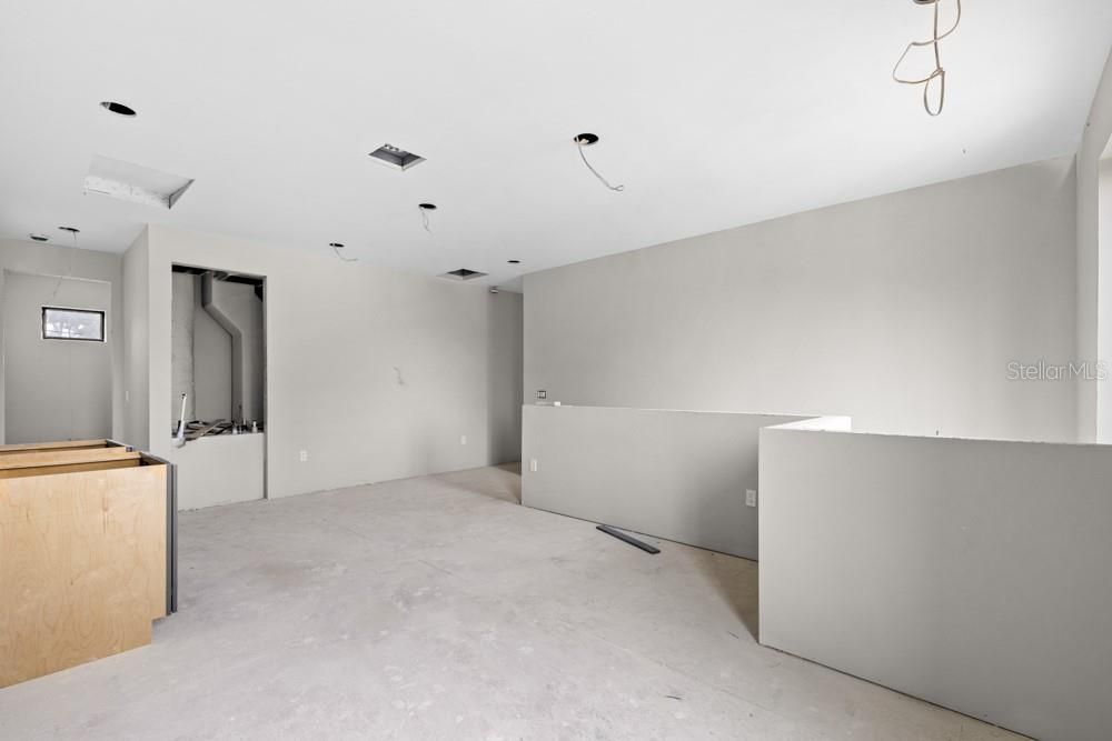 En Venta: $1,649,000 (5 camas, 4 baños, 3358 Pies cuadrados)