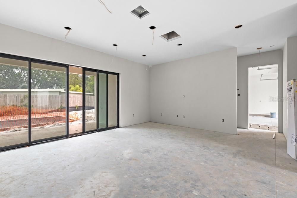 En Venta: $1,649,000 (5 camas, 4 baños, 3358 Pies cuadrados)