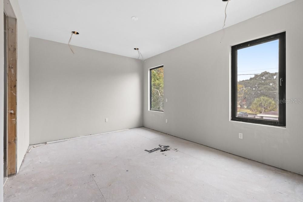 En Venta: $1,649,000 (5 camas, 4 baños, 3358 Pies cuadrados)