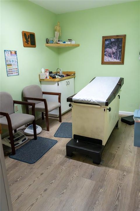 待售: $1,300,000 (0 贝兹, 0 浴室, 5124 平方英尺)