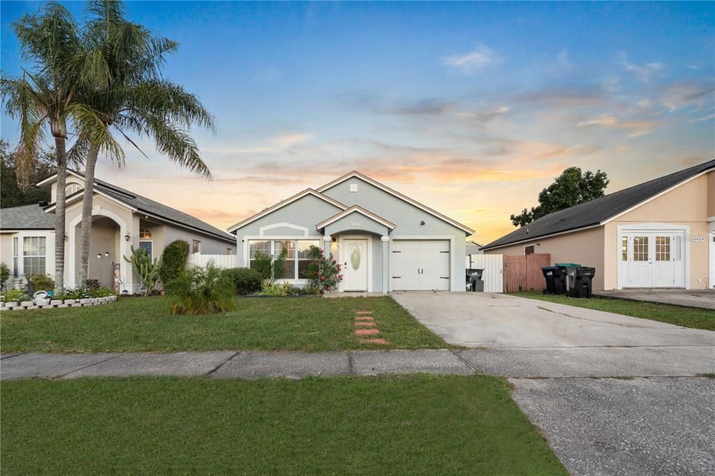 En Venta: $340,000 (4 camas, 3 baños, 1116 Pies cuadrados)