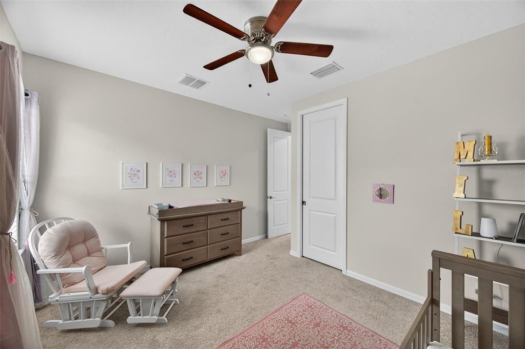 For Sale: $725,000 (5 beds, 4 baths, 3461 Square Feet)