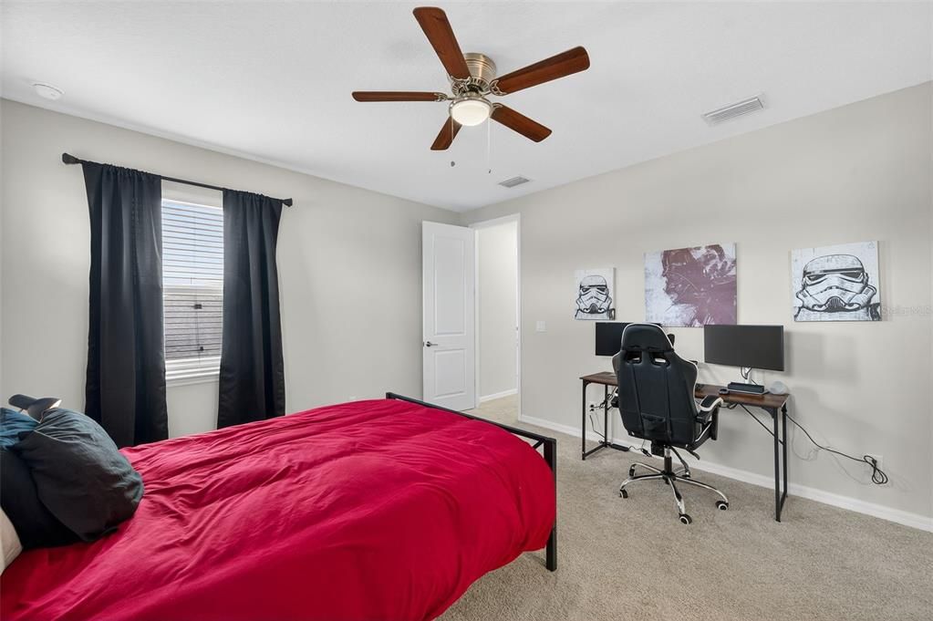 For Sale: $725,000 (5 beds, 4 baths, 3461 Square Feet)