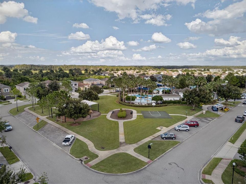 For Sale: $725,000 (5 beds, 4 baths, 3461 Square Feet)