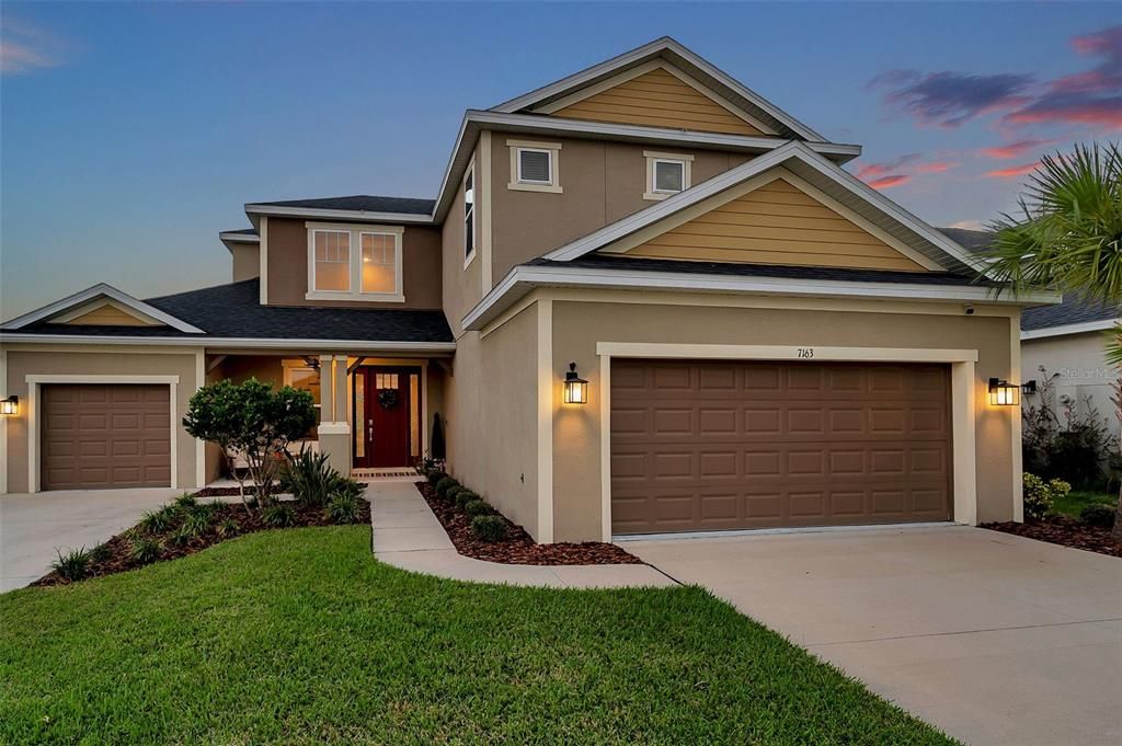 For Sale: $725,000 (5 beds, 4 baths, 3461 Square Feet)