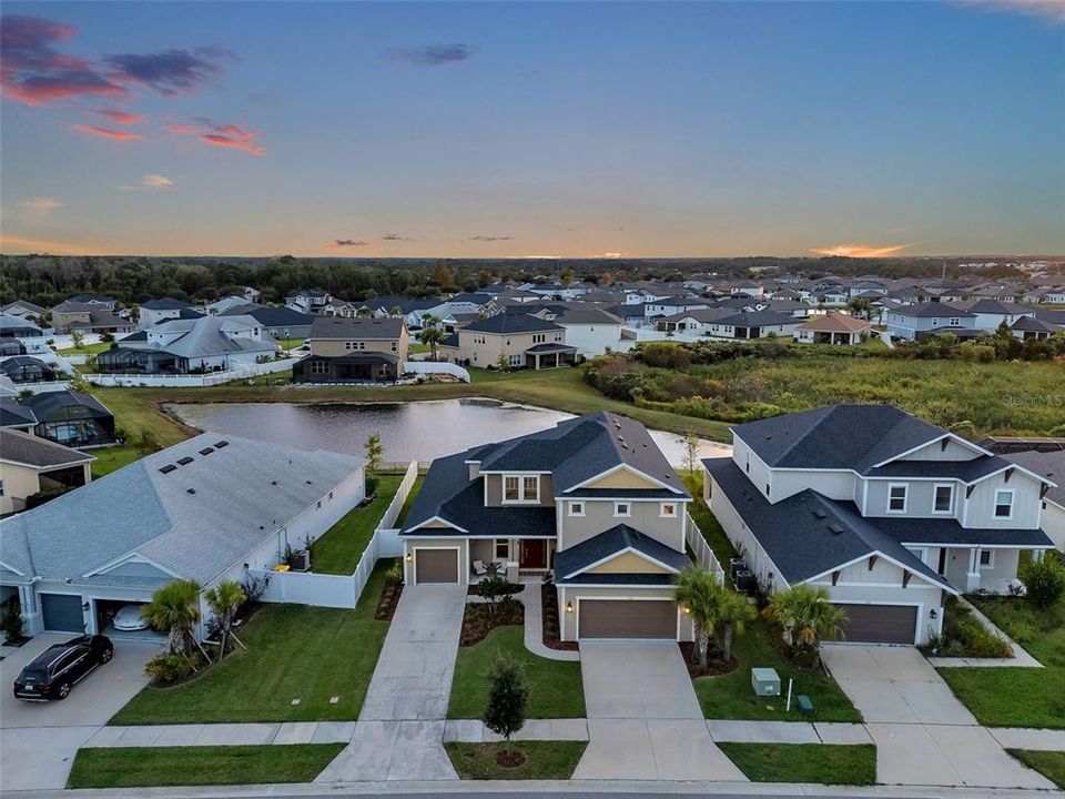 For Sale: $725,000 (5 beds, 4 baths, 3461 Square Feet)