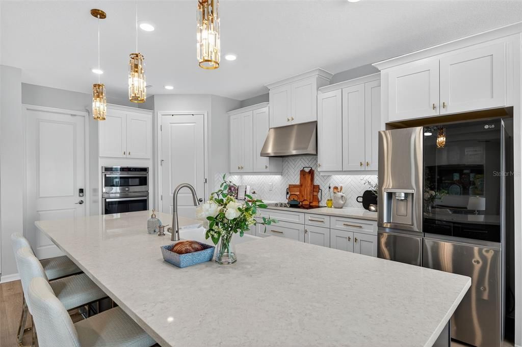 For Sale: $725,000 (5 beds, 4 baths, 3461 Square Feet)