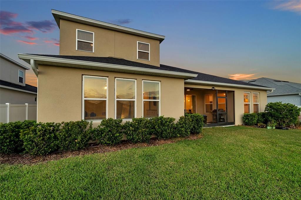 For Sale: $725,000 (5 beds, 4 baths, 3461 Square Feet)