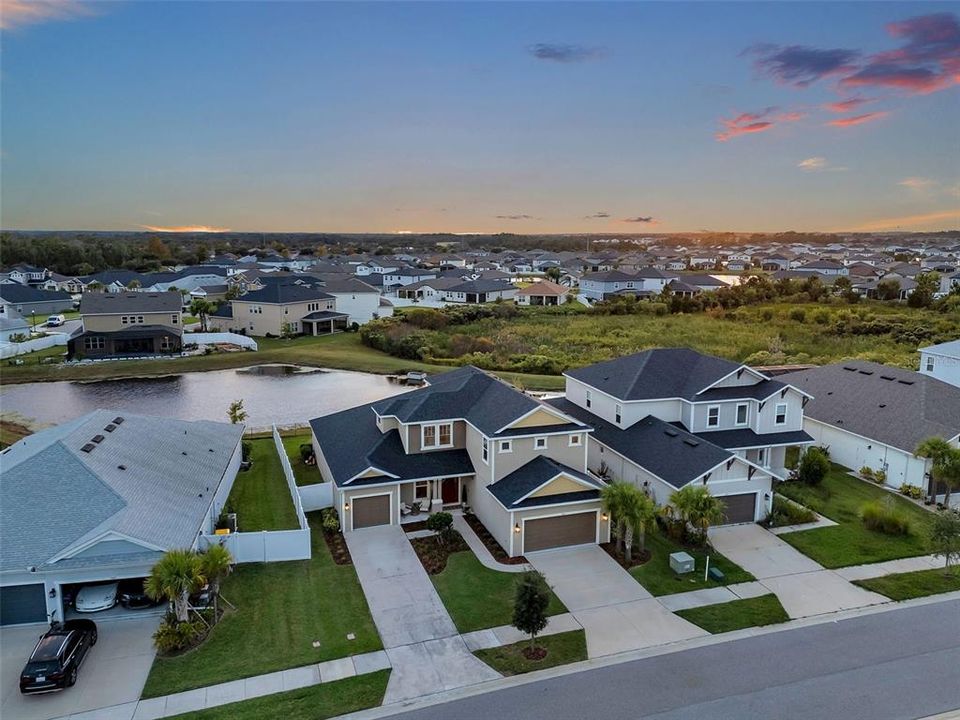 For Sale: $725,000 (5 beds, 4 baths, 3461 Square Feet)