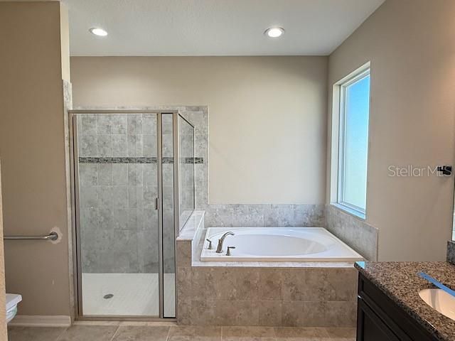 For Sale: $550,000 (5 beds, 4 baths, 3761 Square Feet)