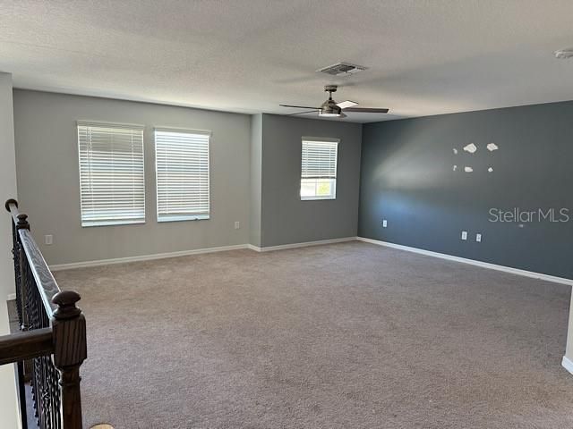 For Sale: $550,000 (5 beds, 4 baths, 3761 Square Feet)