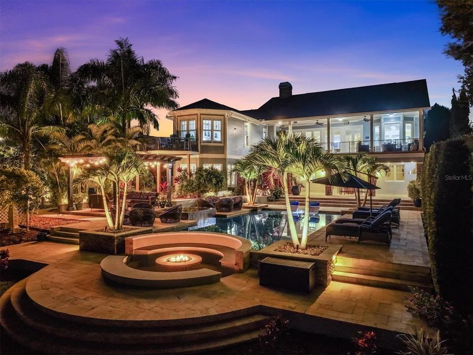 На продажу: $2,994,400 (5 спален, 4 ванн, 7682 Квадратных фут)