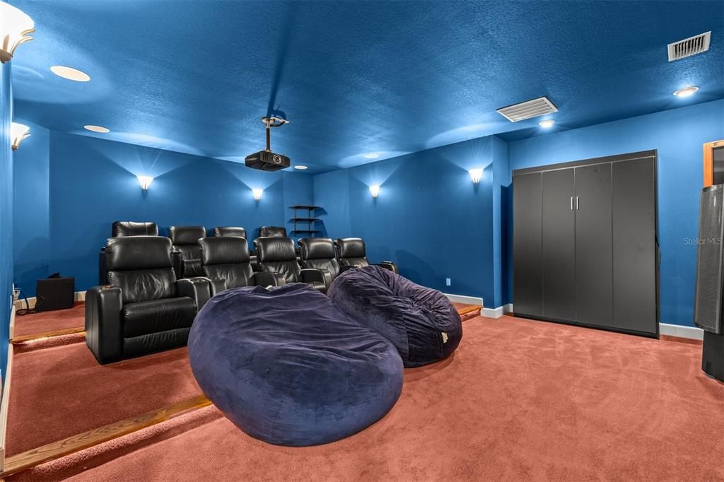 На продажу: $2,994,400 (5 спален, 4 ванн, 7682 Квадратных фут)