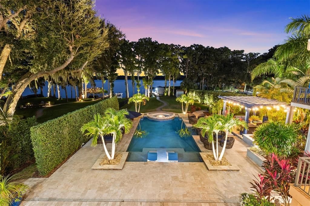 На продажу: $2,994,400 (5 спален, 4 ванн, 7682 Квадратных фут)