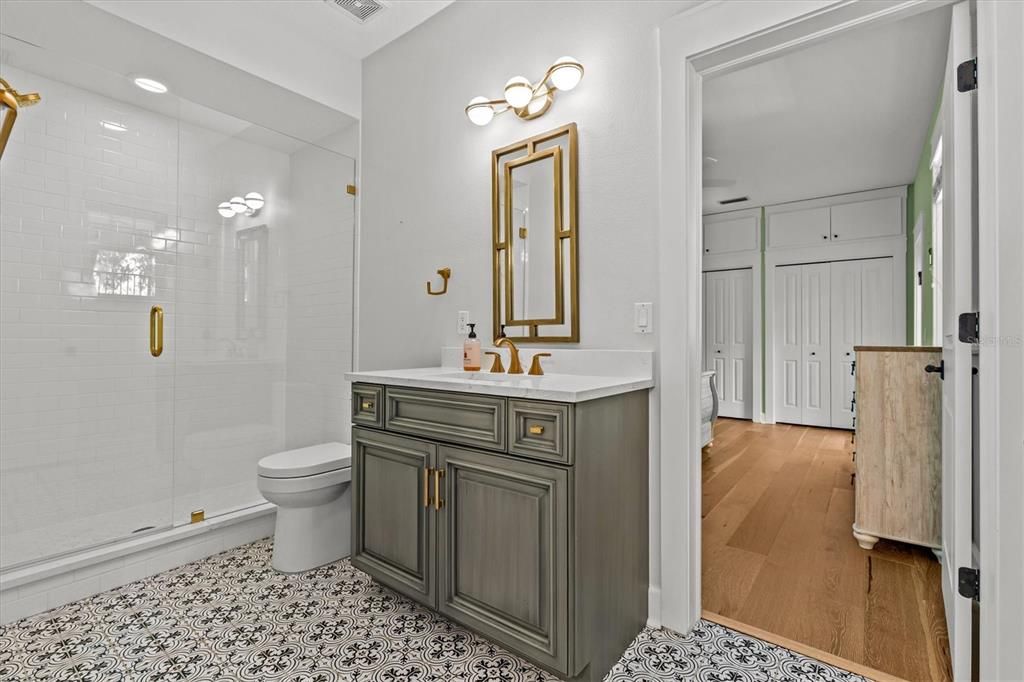 На продажу: $2,994,400 (5 спален, 4 ванн, 7682 Квадратных фут)