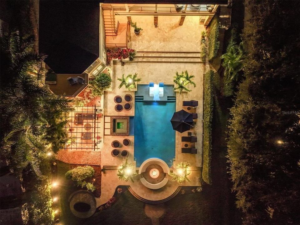 На продажу: $2,994,400 (5 спален, 4 ванн, 7682 Квадратных фут)