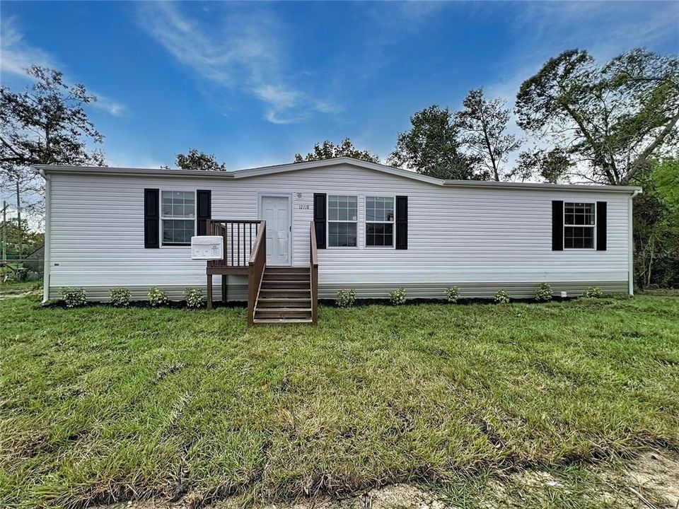 For Sale: $240,000 (3 beds, 2 baths, 1493 Square Feet)