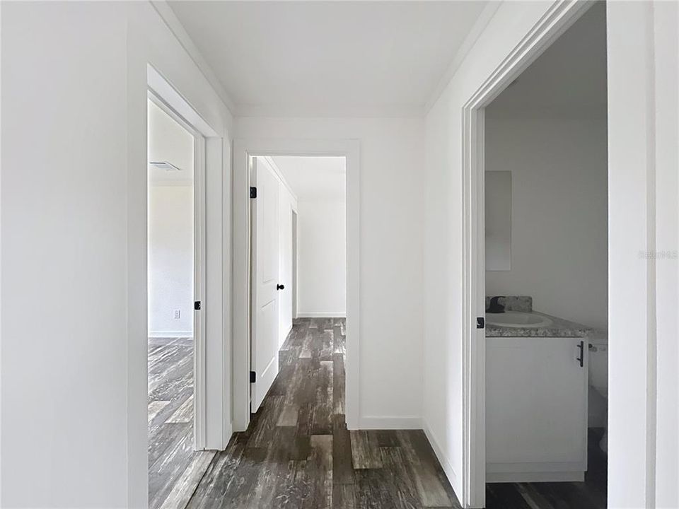 For Sale: $240,000 (3 beds, 2 baths, 1493 Square Feet)