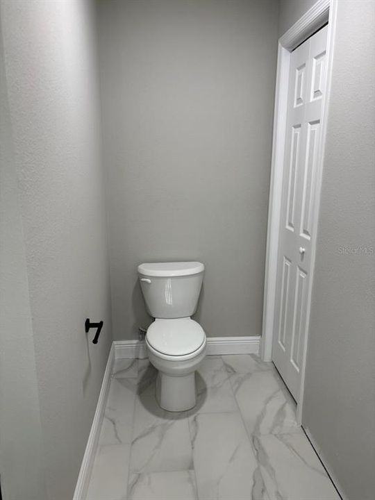 合同活跃: $259,900 (3 贝兹, 2 浴室, 1530 平方英尺)