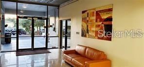 For Sale: $173,000 (2 beds, 2 baths, 870 Square Feet)