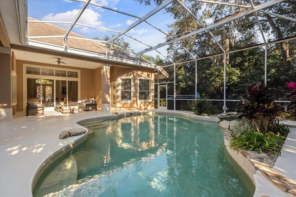 For Sale: $1,125,000 (4 beds, 3 baths, 3532 Square Feet)