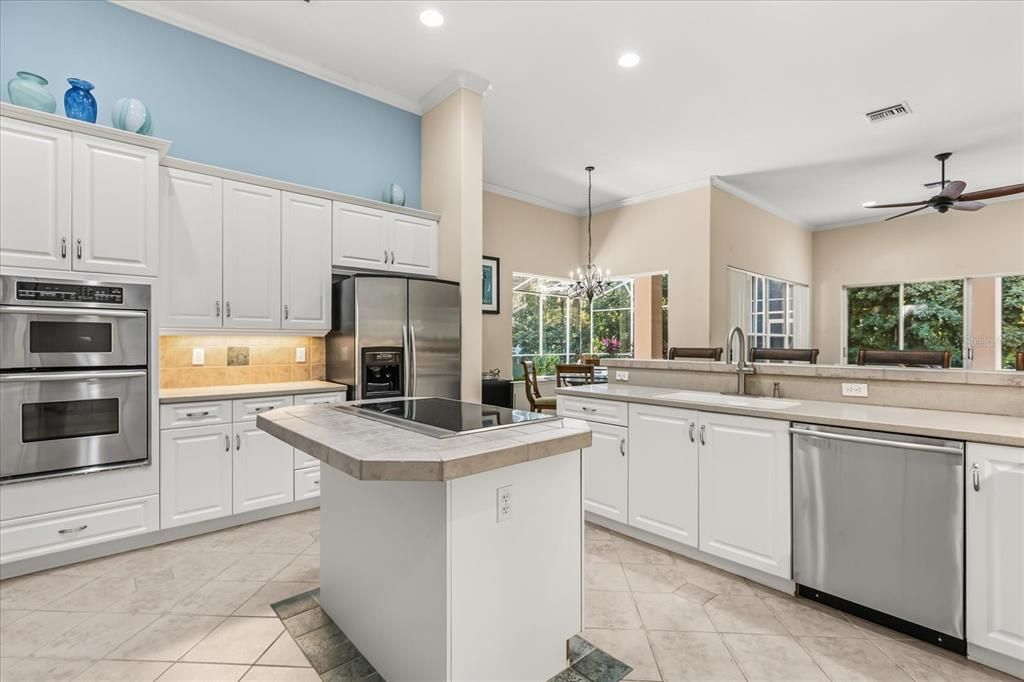 For Sale: $1,125,000 (4 beds, 3 baths, 3532 Square Feet)