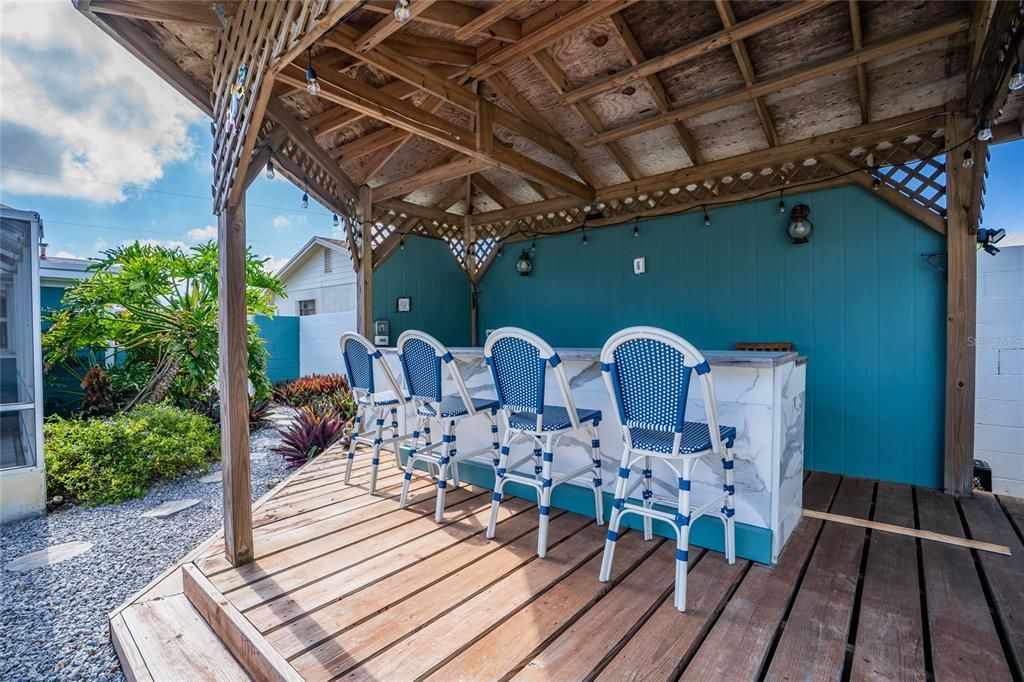 En Venta: $1,049,000 (4 camas, 2 baños, 1845 Pies cuadrados)