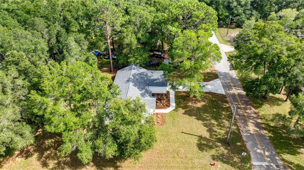 For Sale: $349,999 (3 beds, 2 baths, 1572 Square Feet)