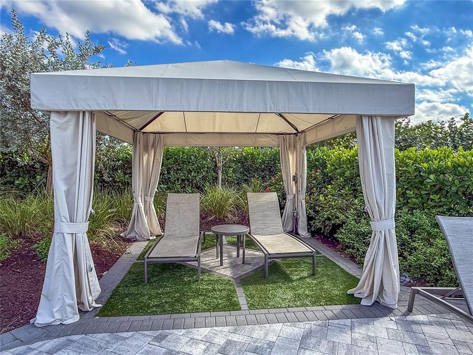 For Rent: $10,000 (3 beds, 2 baths, 1926 Square Feet)