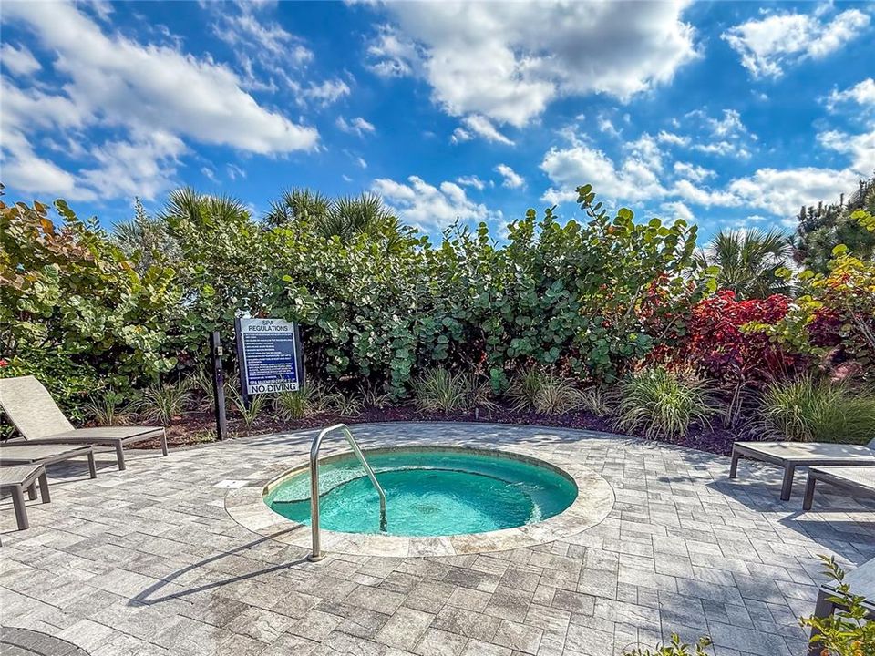 For Rent: $10,000 (3 beds, 2 baths, 1926 Square Feet)