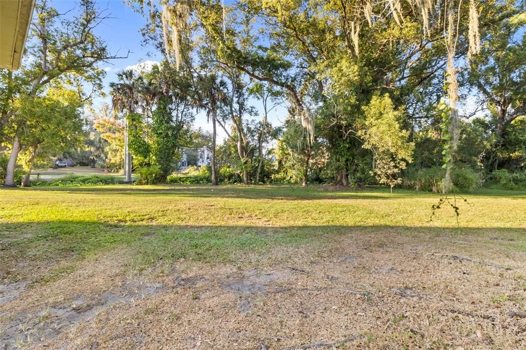 待售: $325,000 (0 贝兹, 0 浴室, 1182 平方英尺)