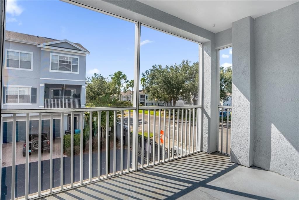 Active With Contract: $269,000 (2 beds, 2 baths, 1264 Square Feet)