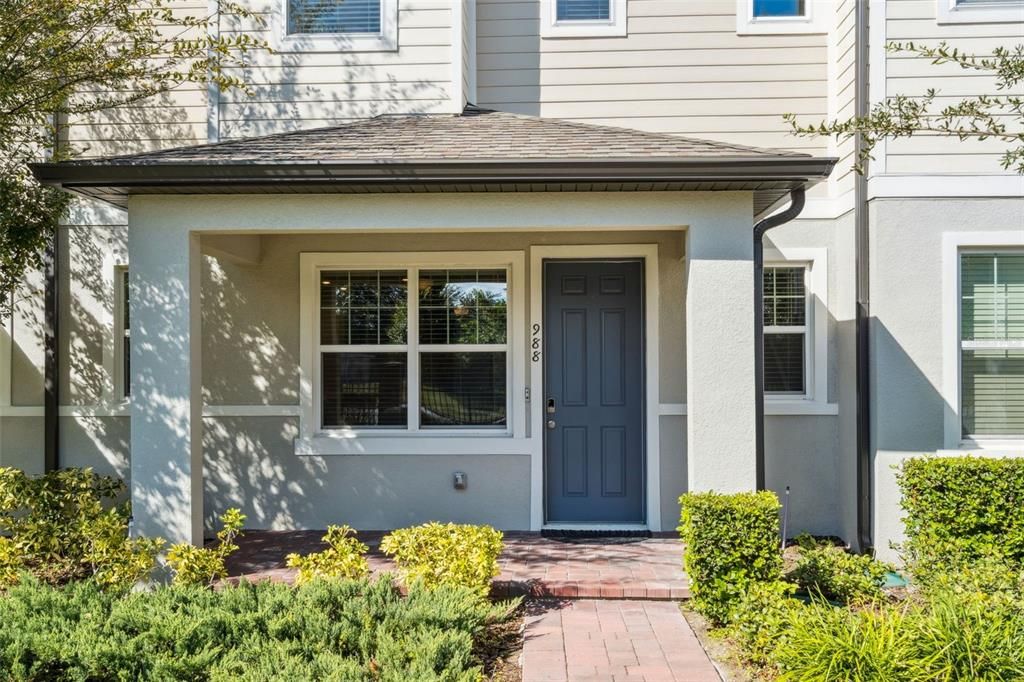 Active With Contract: $379,999 (3 beds, 2 baths, 1609 Square Feet)